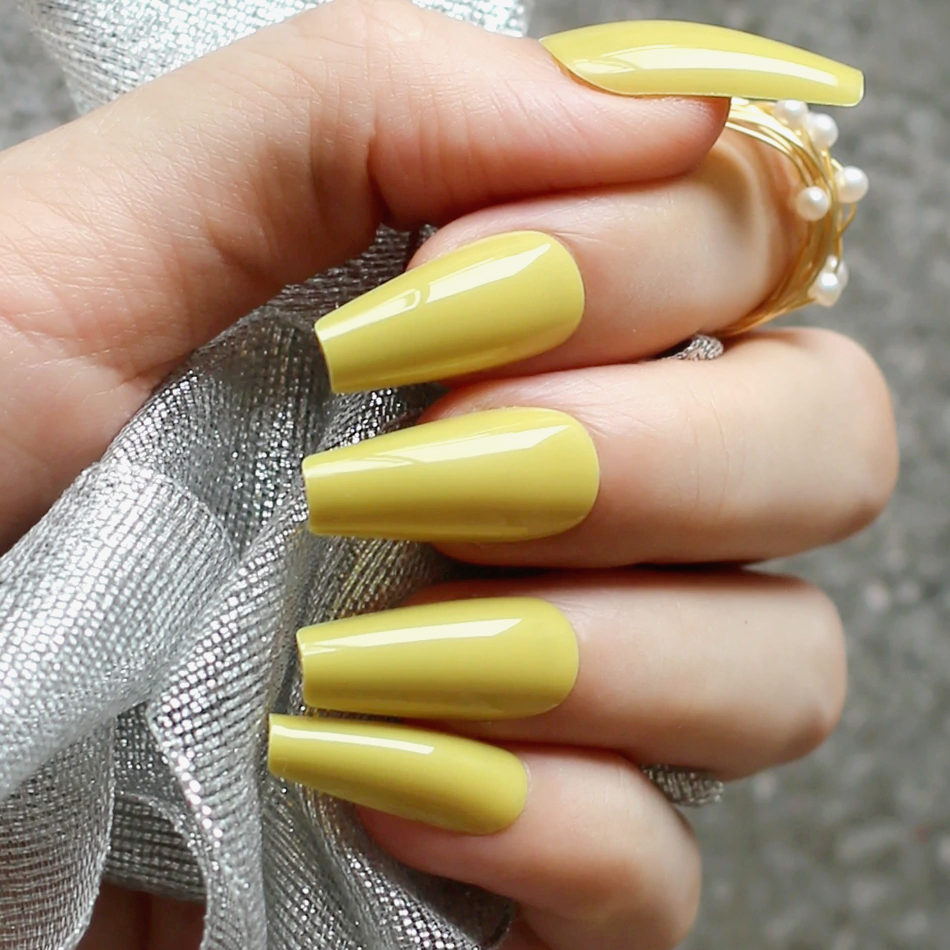 Sunny Ballet | Pastel Yellow | Glossy | Ballerina | Extra Long | Reusable Press On Nails Set